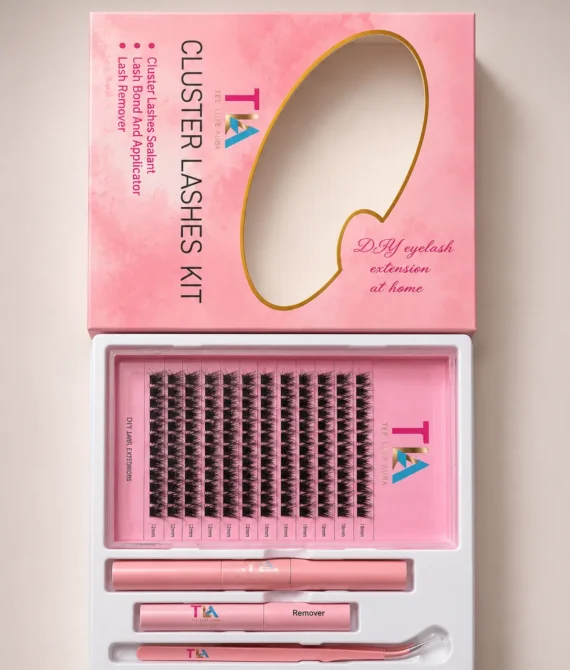 TLA Cluster Lashes