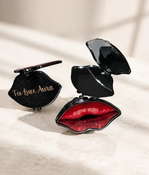 TLA Kiss Mirror